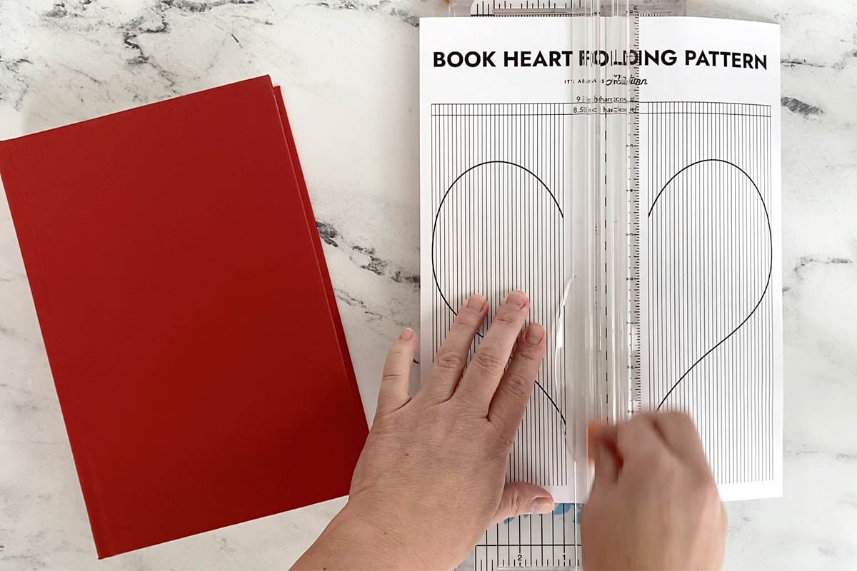 Folded Book Heart {Printable Pattern} - It&amp;#039;S Always Autumn intended for Free Printable Book Folding Patterns